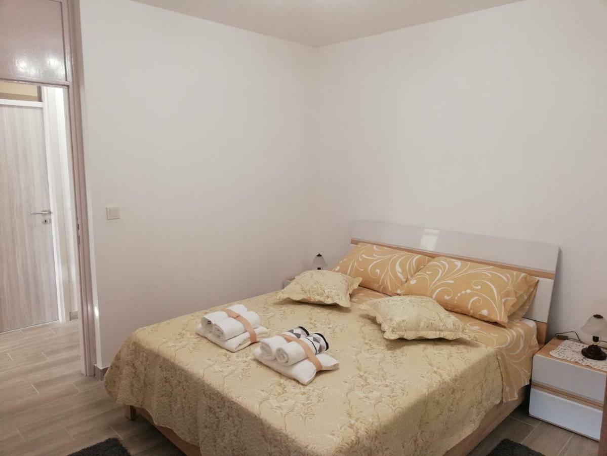 Apartment White Pula Zewnętrze zdjęcie