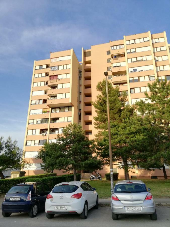 Apartment White Pula Zewnętrze zdjęcie